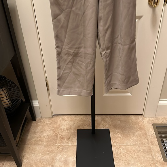 QUINCE women’s Stretch Crepe Pleated Wide Leg Pants - Picture 10 of 16